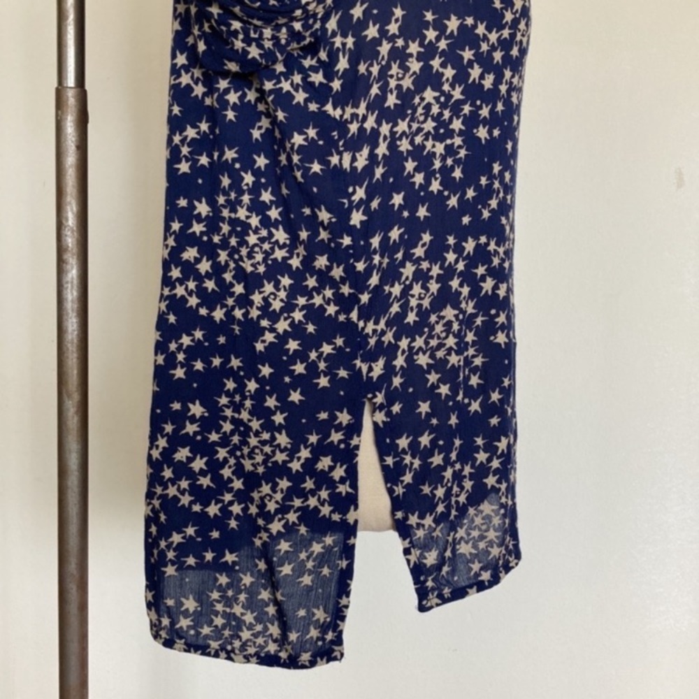 H&M L.O.G.G. stars print, viscose crinkle fabric,  button down top, navy blue, 4 - Picture 3 of 10